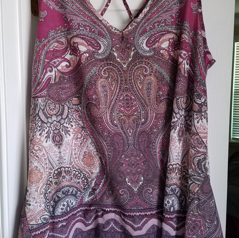 Sleeveless tunic